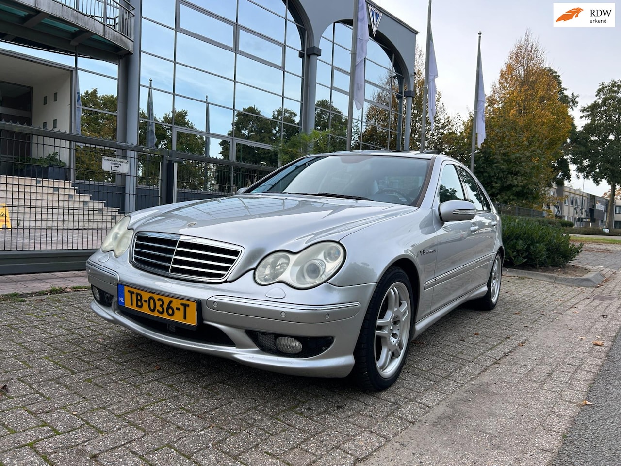 Mercedes-Benz C-klasse - AMG 32 aut /schuifd/leer/navi/etc - AutoWereld.nl