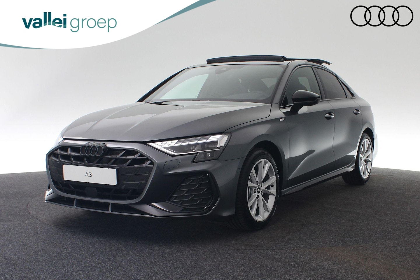 Audi A3 Limousine - S edition 35 TFSI 150 pk Panoramadak | Sonos Premium 3d | Lichtpakket Pro Ambient Light - AutoWereld.nl