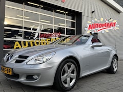 Mercedes-Benz SLK-klasse - 200 K. Automaat - Navigatie I Leer I Xenon I Airco I Sport velgen I APK 10-2026