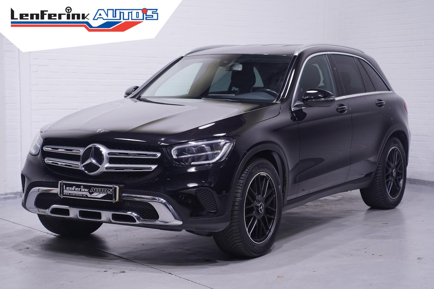Mercedes-Benz GLC-klasse - 200 Business Solution Limited Facelift Navigatie 19-inch AMG NAP Lederen-comfortstoelen Af - AutoWereld.nl