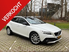 Volvo V40 Cross Country - 2.0 T4 Nordic+