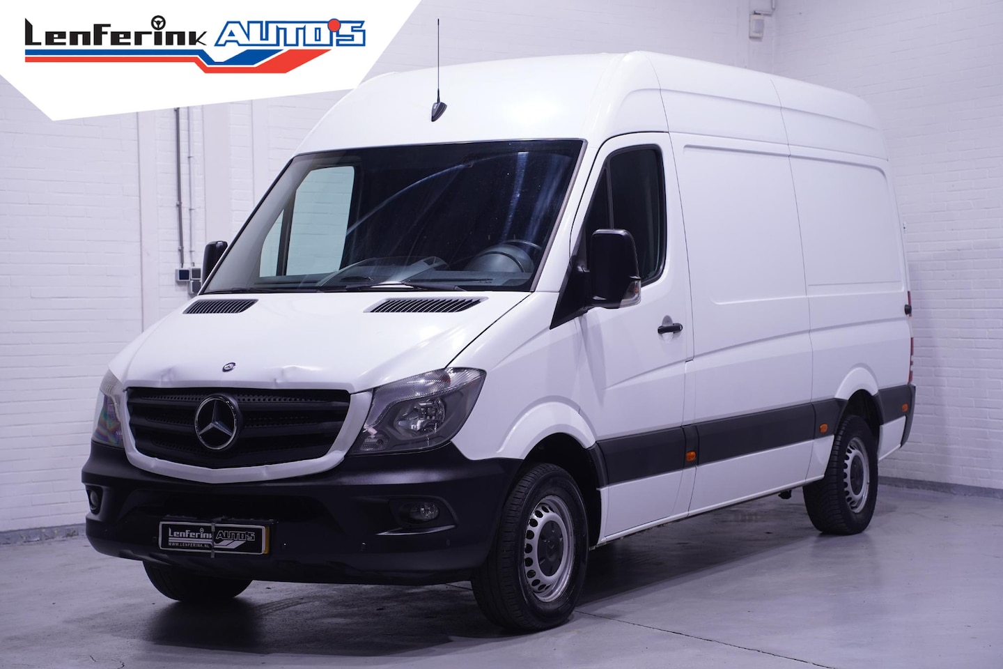 Mercedes-Benz Sprinter - 310 CDI L2H2 Airco, Cruise Control, PDC V+A APK 04-2026 - AutoWereld.nl