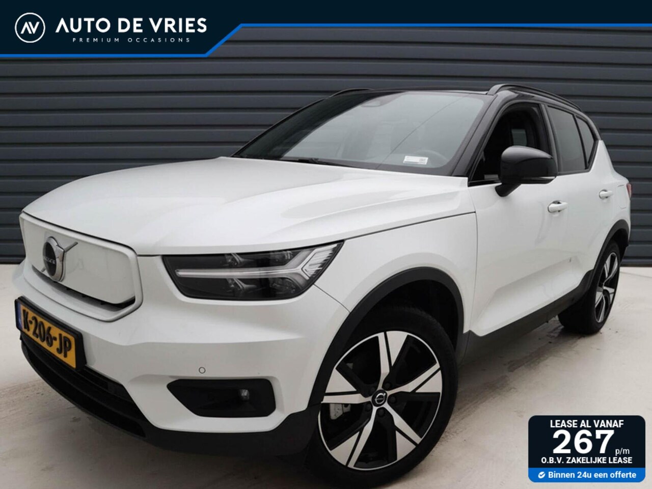Volvo XC40 - Recharge P8 408pk AWD R-Design | Camera | Winterpakket | Trekhaak - AutoWereld.nl