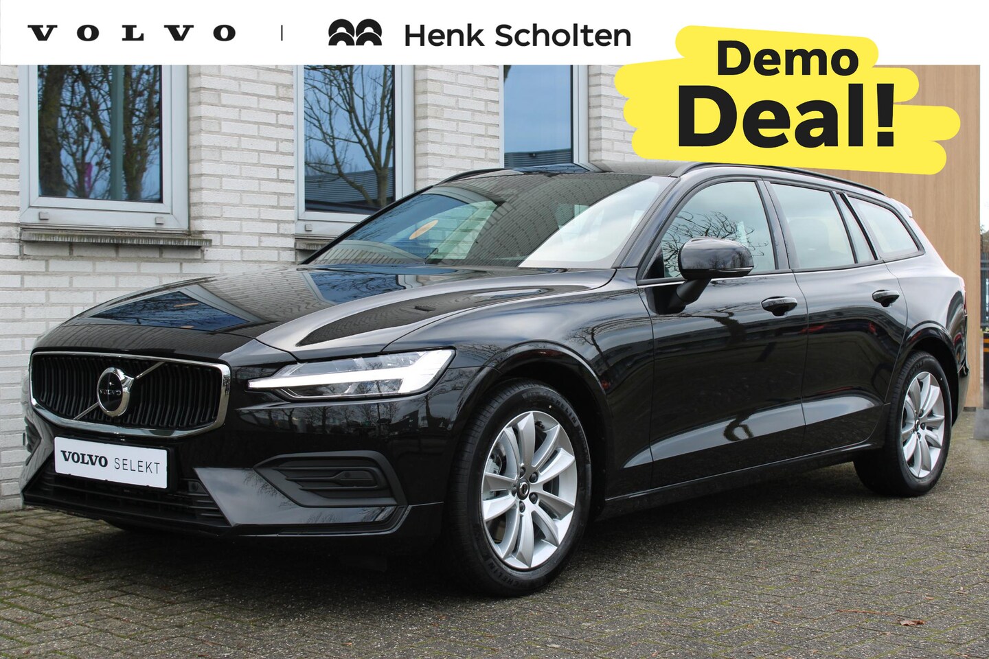 Volvo V60 - B4 Automaat Essential Edition Verwarmbare voorstoelen | Automatisch dimmende binnen- en bu - AutoWereld.nl