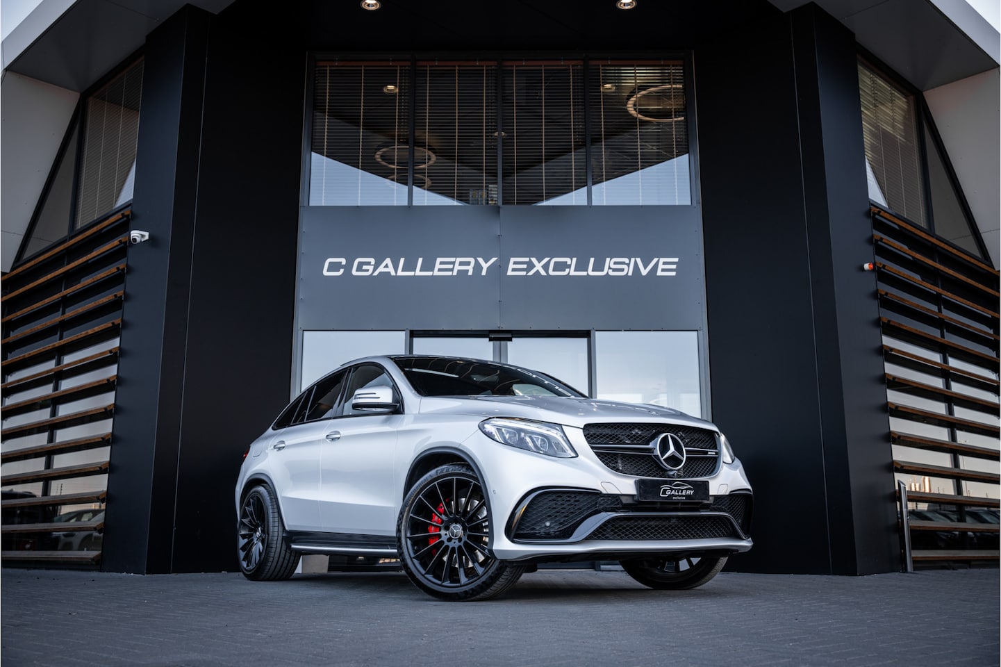 Mercedes-Benz GLE-Klasse Coupé - AMG GLE63 S 4MATIC - Panorama l Memory l H&K l Carbon | 360 Camera - AutoWereld.nl