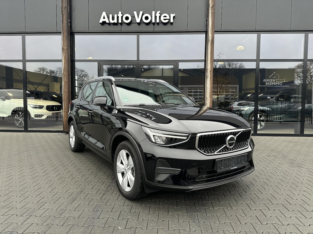 Volvo XC40 - 2.0 B3 Core ACC|CAM|pilot assist - AutoWereld.nl