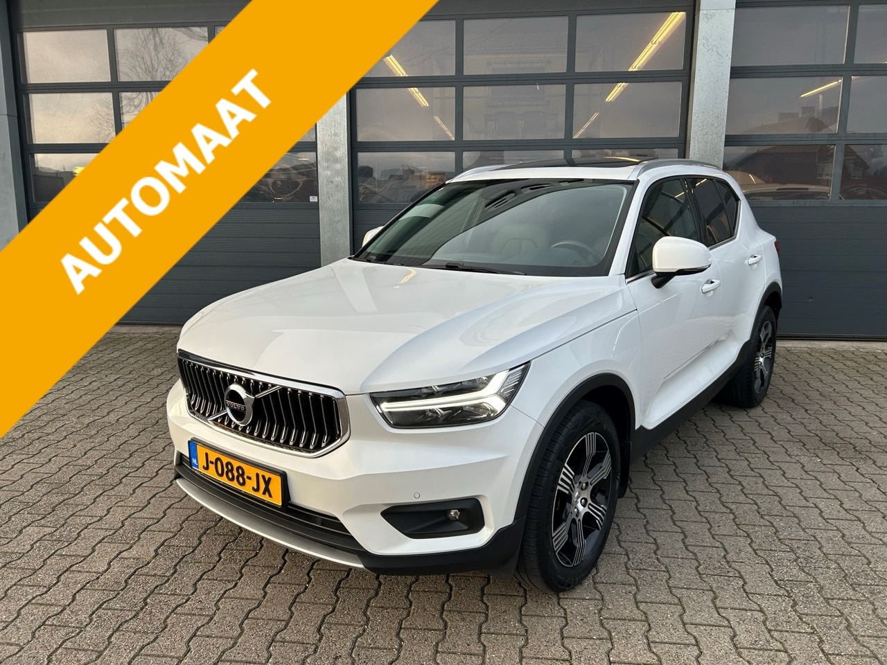 Volvo XC40 - T3 163pk Geartronic Inscription - AutoWereld.nl