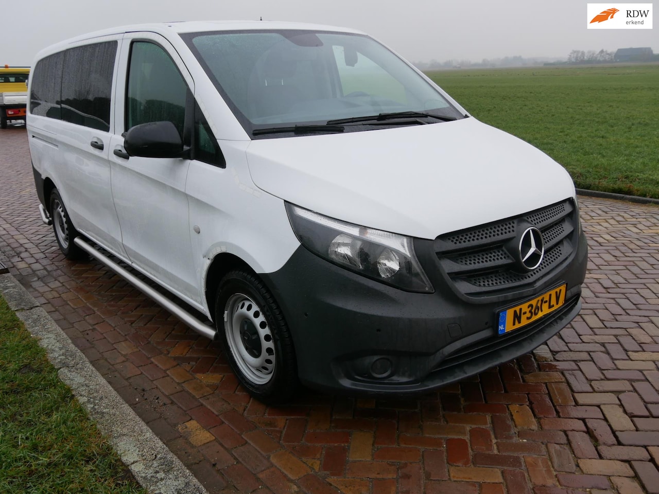 Mercedes-Benz Vito Tourer - 116 CDI Pro Lang AUT. AC ** EX POLICE - MARGE CAR ** - AutoWereld.nl