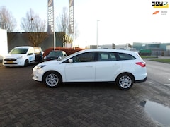 Ford Focus Wagon - 1.0 EcoBoost Titanium