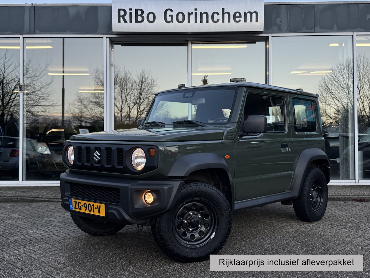 Suzuki Jimny - 1.5 Select * Trekhaak * Stoelverwarming * BTW Auto * - AutoWereld.nl