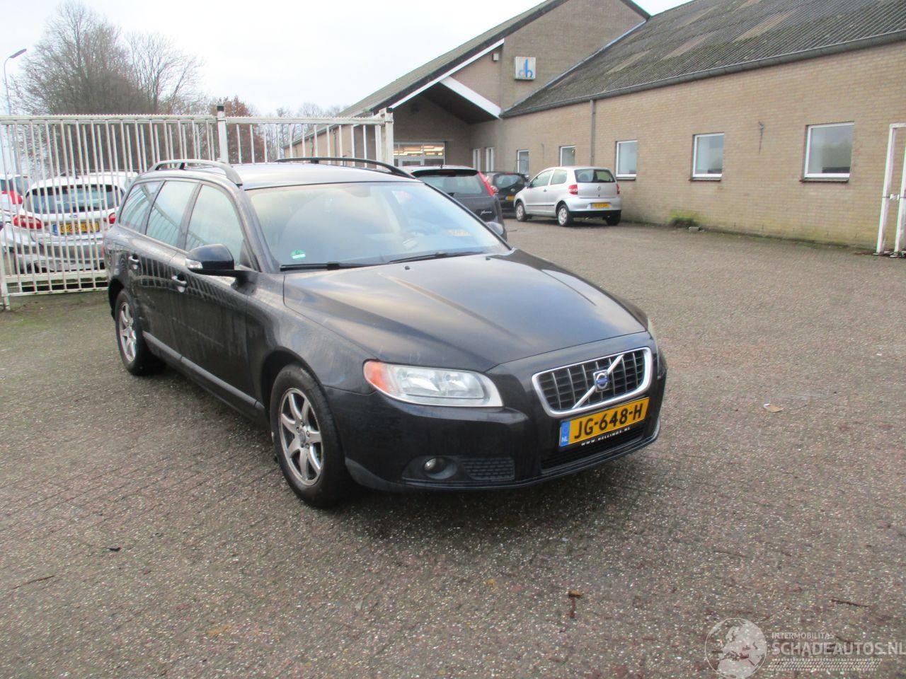 Volvo V70 - V-70 2.0 - AutoWereld.nl