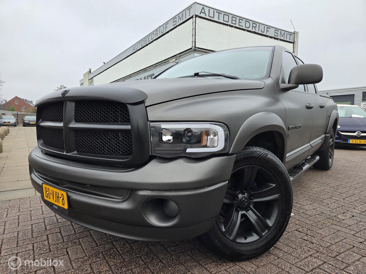 Dodge Ram 1500 - 4.7 Aut/6PERS/Camera/Led/CC - AutoWereld.nl