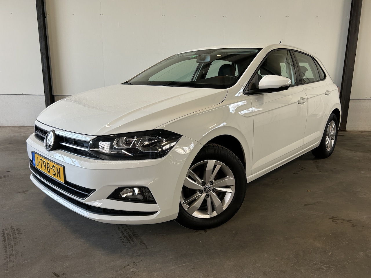 Volkswagen Polo - 1.0 TSI Comfortline 1e EIGENAAR ADAPT CRUISE LED NAVI AIRCO LMV - AutoWereld.nl