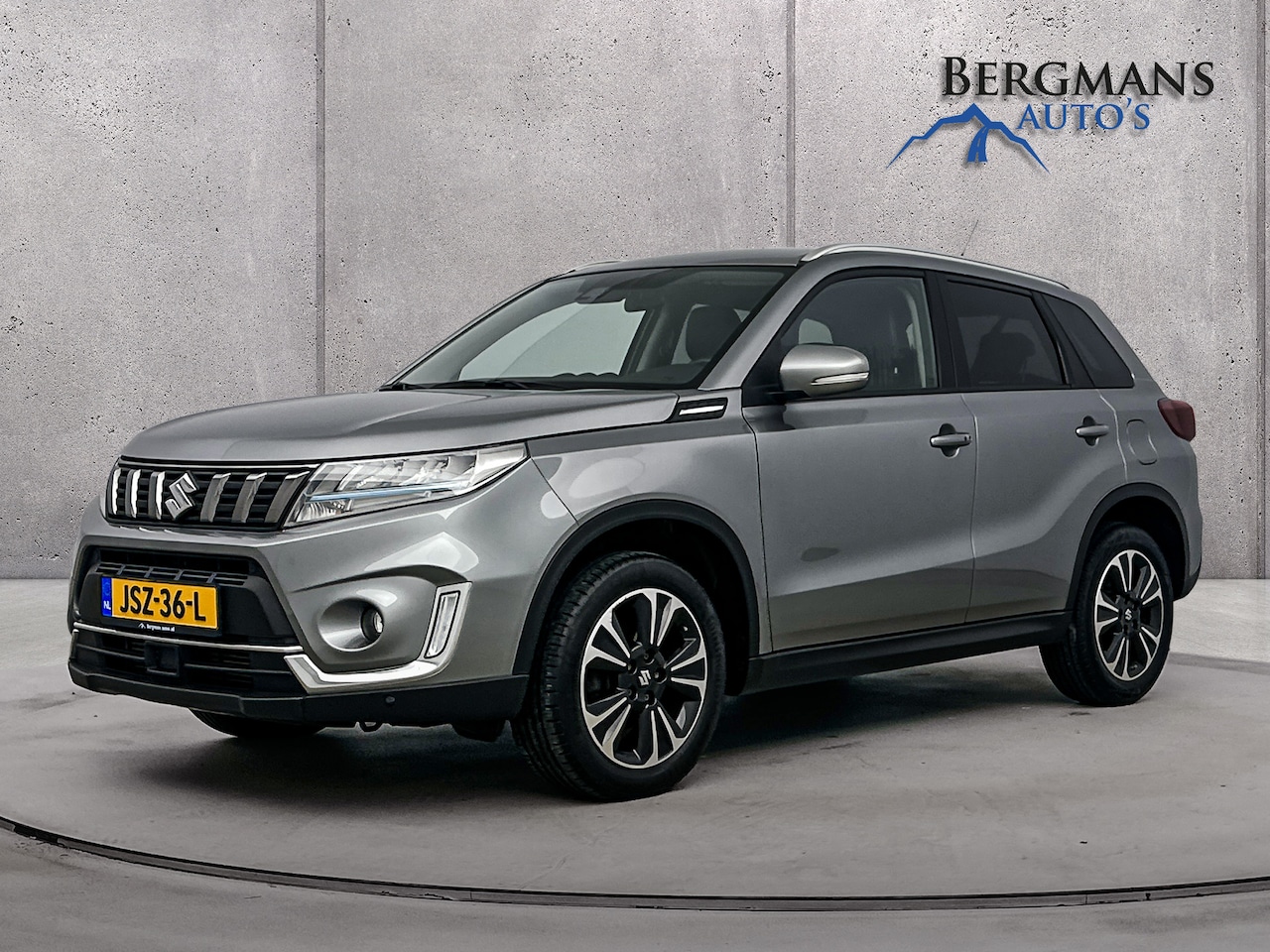 Suzuki Vitara - 1.4 Boosterjet STYLE Smart Hybrid // STOELVERWARMING // CAMERA // - AutoWereld.nl