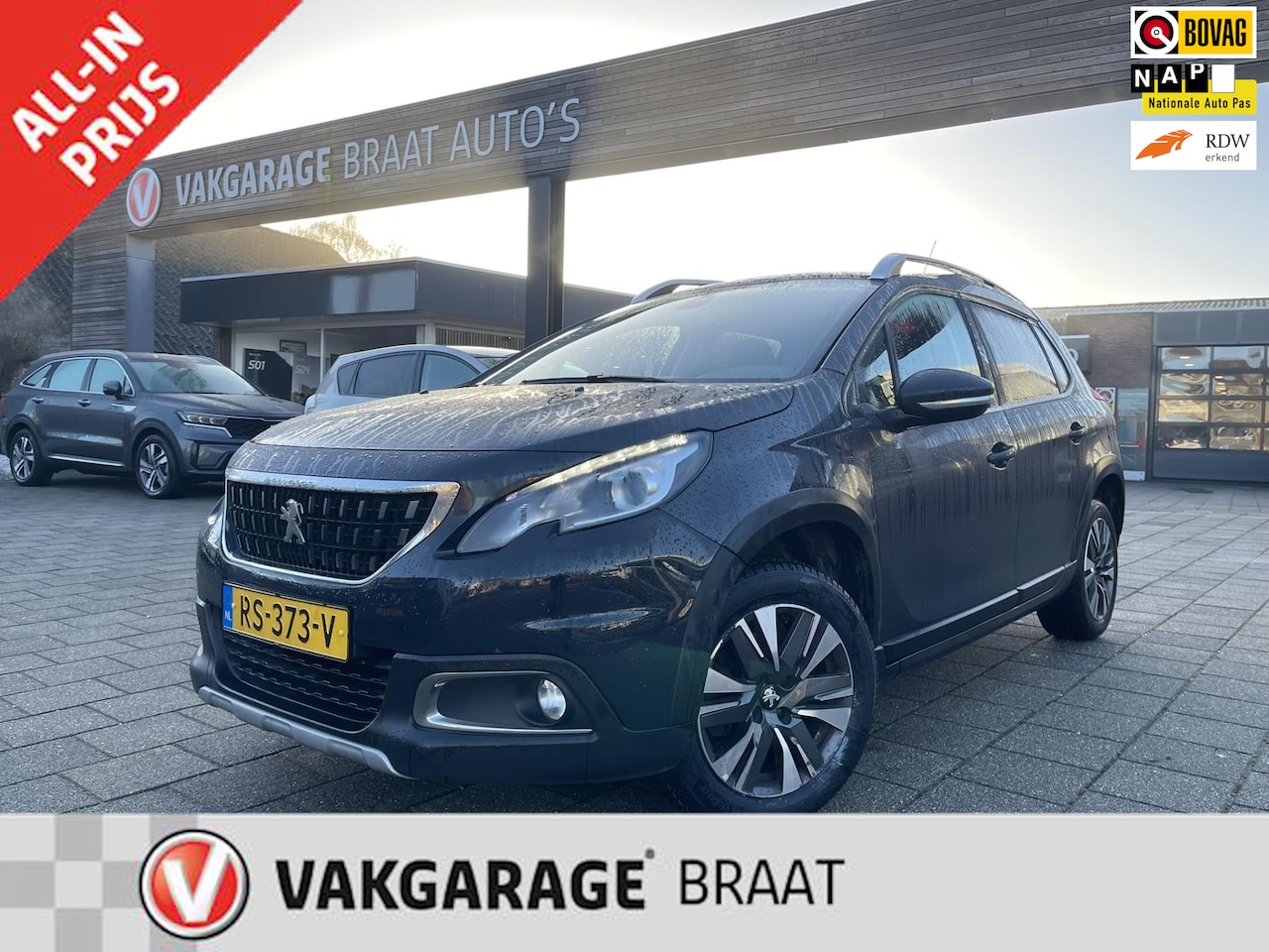 Peugeot 2008 - 1.2 PureTech Allure l CARPLAY l CRUISE l CLIMA l RIJKLAAR! - AutoWereld.nl