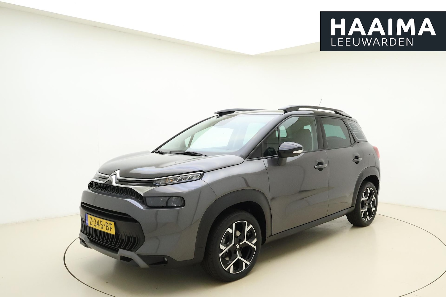 Citroën C3 Aircross - 1.2 PureTech Max 130 PK Automaat | Navigatie | Camera | Climate control | Keyless | Dakrai - AutoWereld.nl