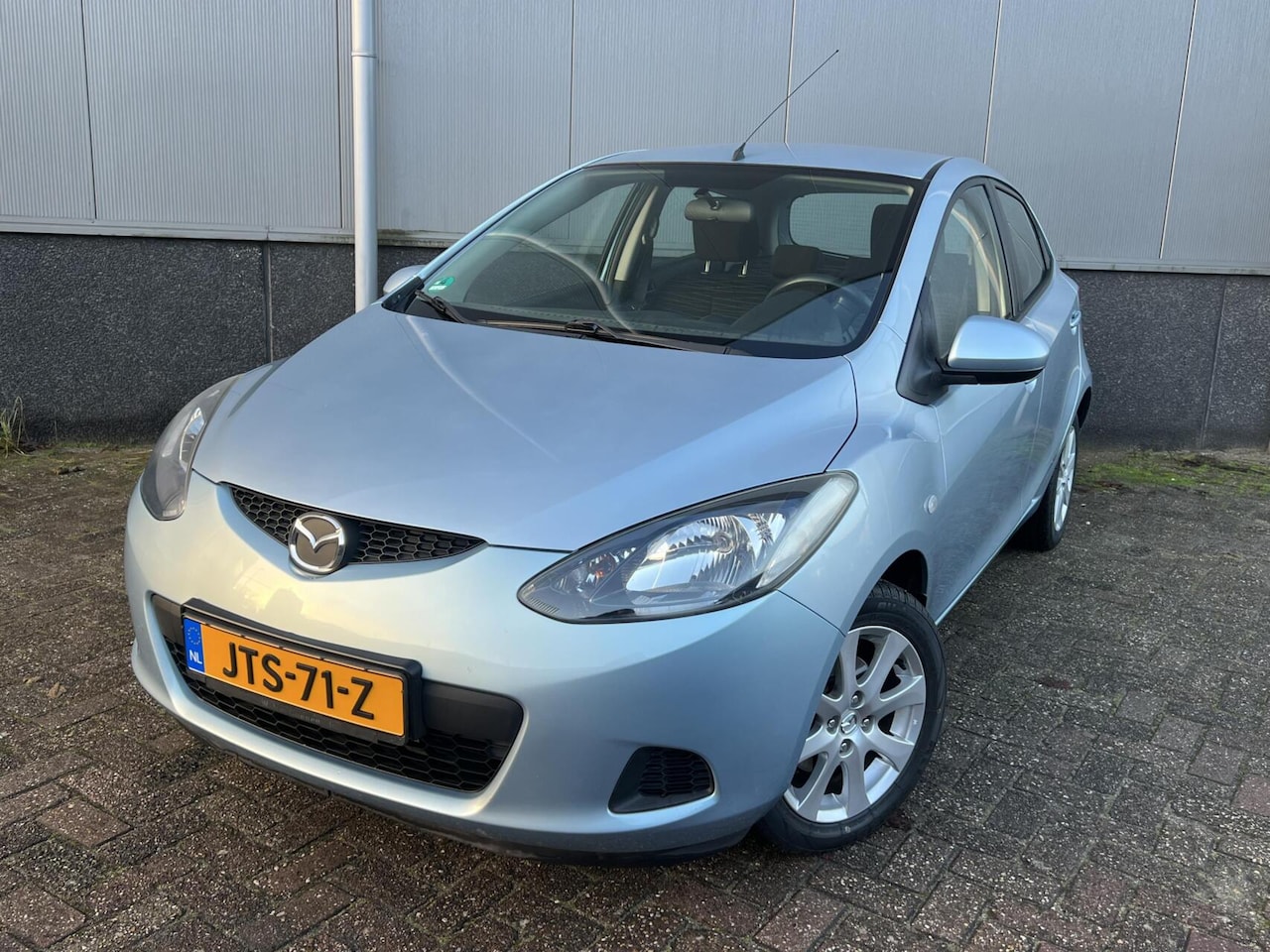 Mazda 2 - 1.3 S 5drs Airco LMV nette auto - AutoWereld.nl