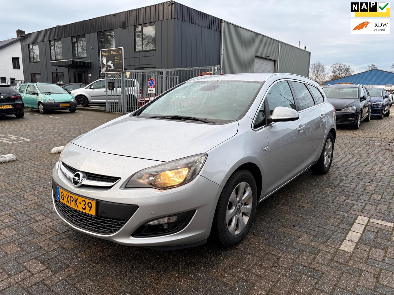 Opel Astra Sports Tourer - 1.4 Turbo Business + Nw Apk - Nw Ondh - AutoWereld.nl