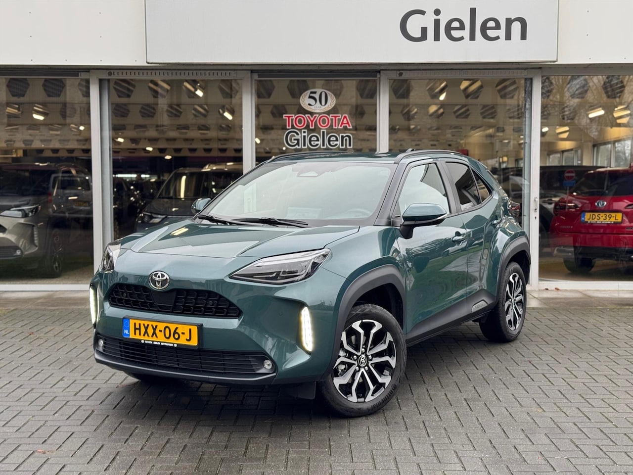 Toyota Yaris Cross - 1.5 Hybrid 130pk Dynamic Comfort Pack | Trekhaak, Dodehoekherkenning, Parkeersensoren, Sto - AutoWereld.nl