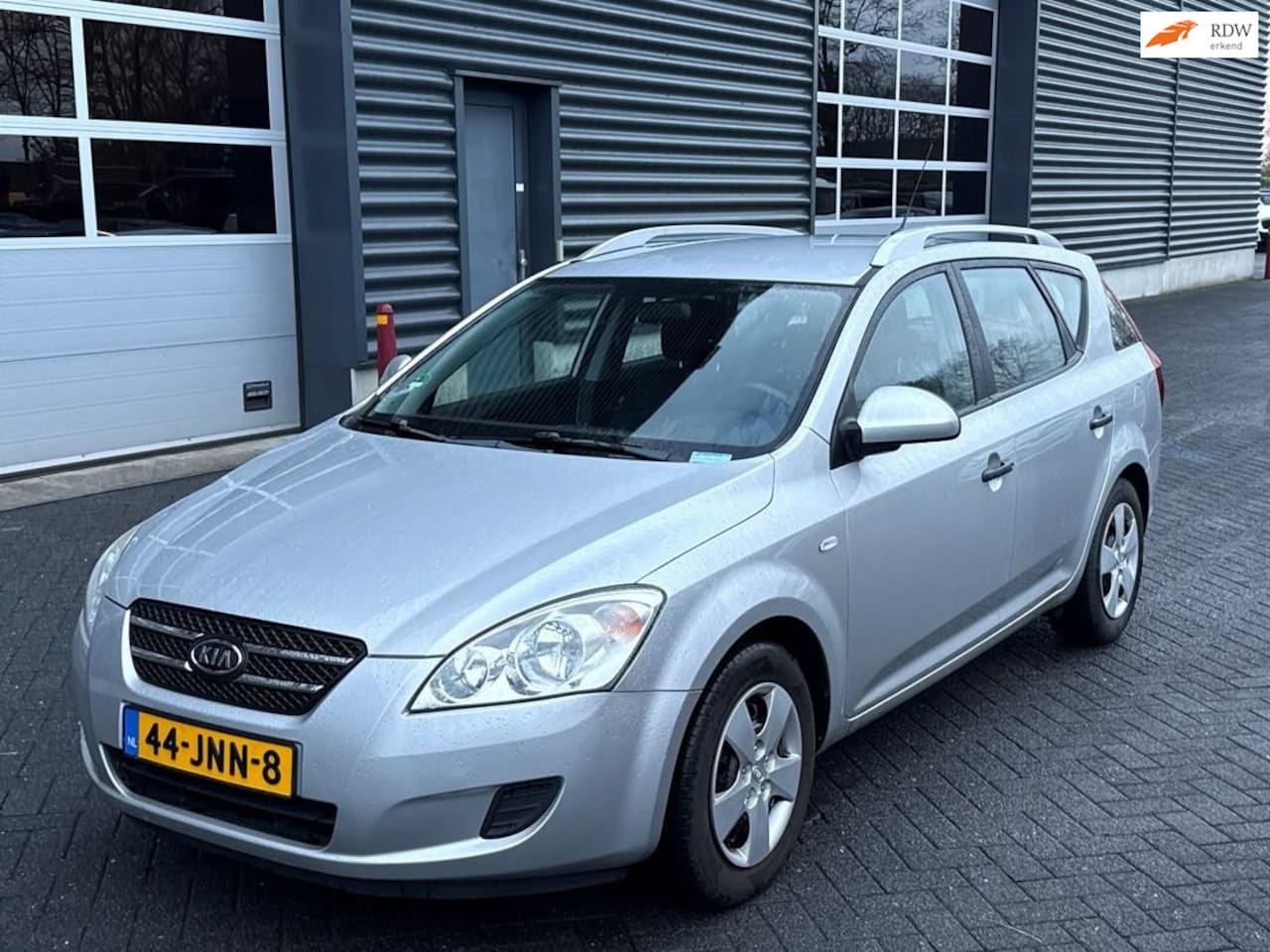 Kia Cee'd Sporty Wagon - 1.4 X-tra ISG 1.4 X-tra ISG, airco, trekhaak , nieuwe APK - AutoWereld.nl