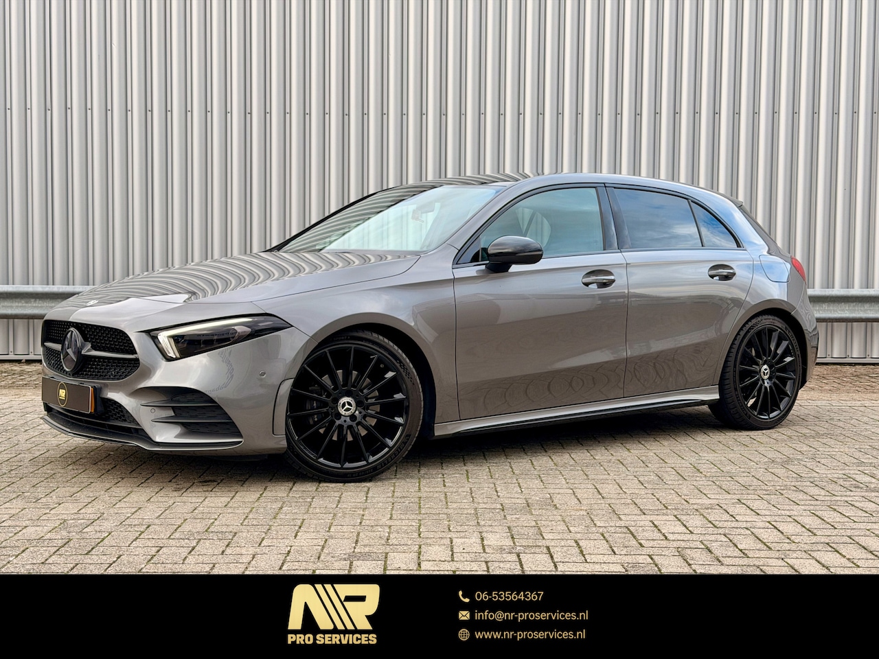 Mercedes-Benz A-klasse - 180 Business Solution AMG A35 Bumpers 19" AMG Velgen | Camera - AutoWereld.nl