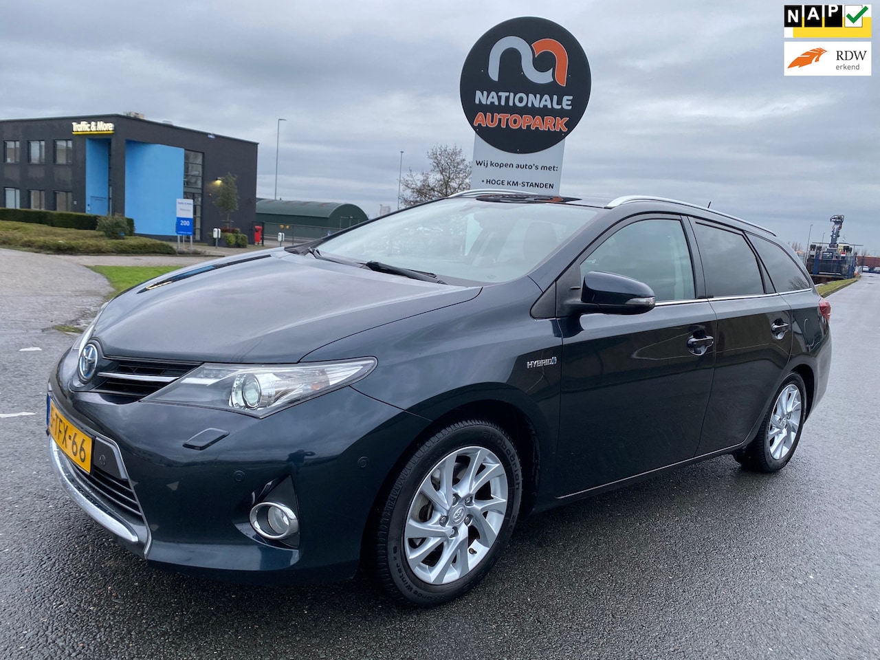 Toyota Auris Touring Sports - 2014 * 1.8 Hybrid Lease+ * Automaat * Hybrid * - AutoWereld.nl