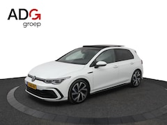 Volkswagen Golf - 1.5 eTSI R-Line Business | Panoramadak | Parkeercamera | Navigatie