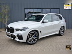 BMW X5 - XDrive45e High Executive M Sport * Pano * HeadUp * Luchtvering * Trekhaak * 21" * Zonnerol