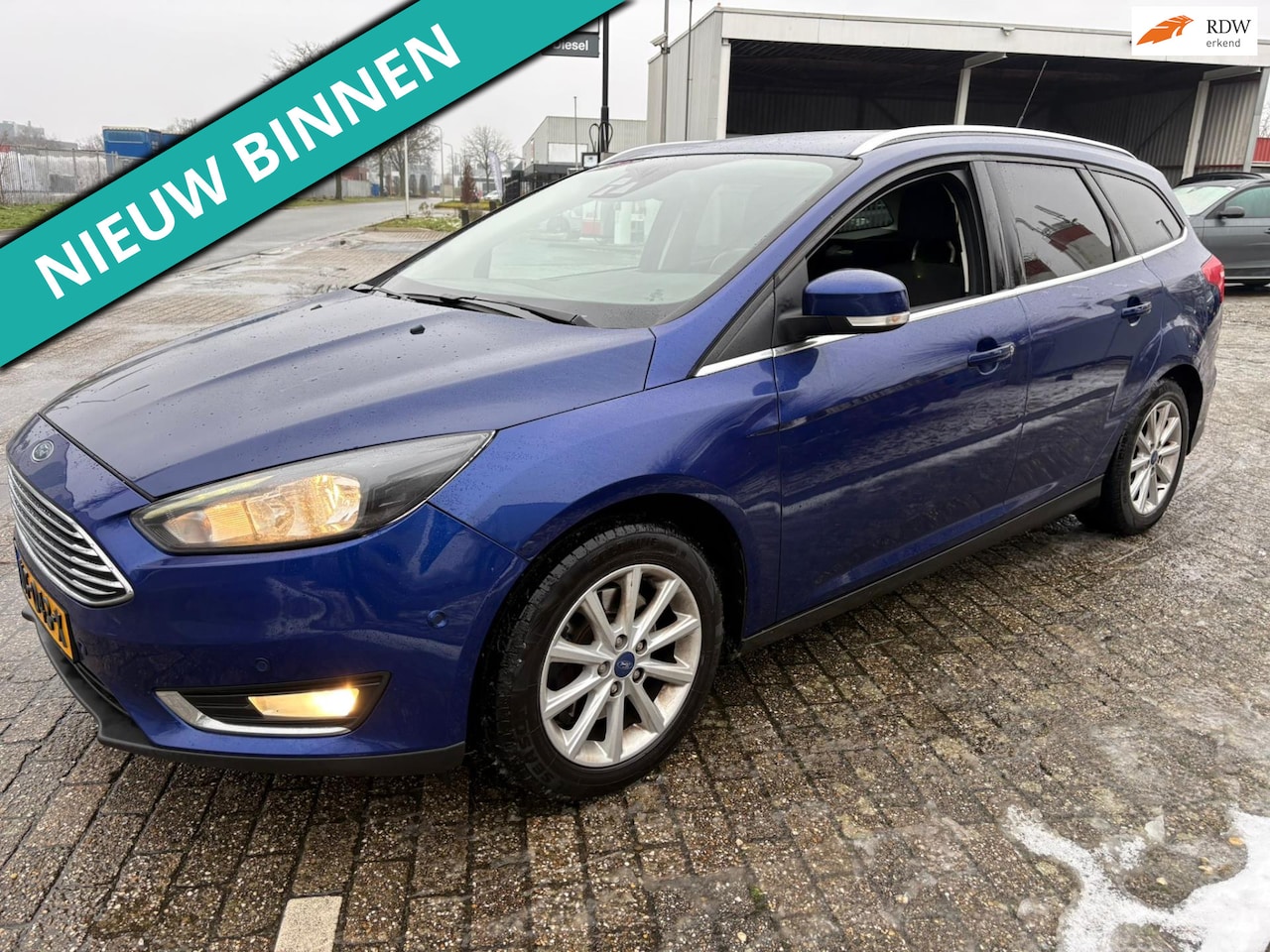 Ford Focus Wagon - 1.5 Titanium Edition LEUKE AUTO RIJDT EN SCHAKELT GOED - AutoWereld.nl