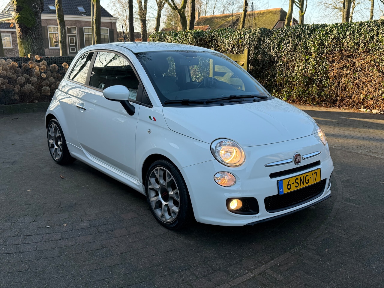 Fiat 500 - 0.9 TwinAir 500S Abarth uitgevoerd. - AutoWereld.nl
