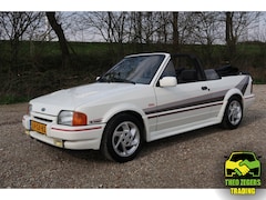 Ford Escort Cabrio - 1.6 XR3 Inj. met unieke km-stand, Oldtimer