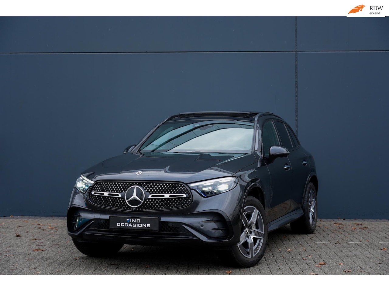 Mercedes-Benz C-klasse - 300 e 4MATIC AMG Line 300 e 4MATIC AMG Line - AutoWereld.nl