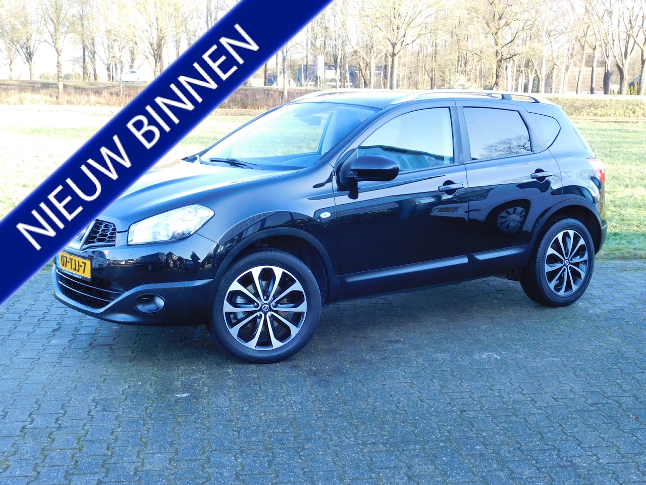 Nissan Qashqai - 1.6 Connect Edition 1.6 Connect Edition, Camera, Panodag, Trekhaak - AutoWereld.nl