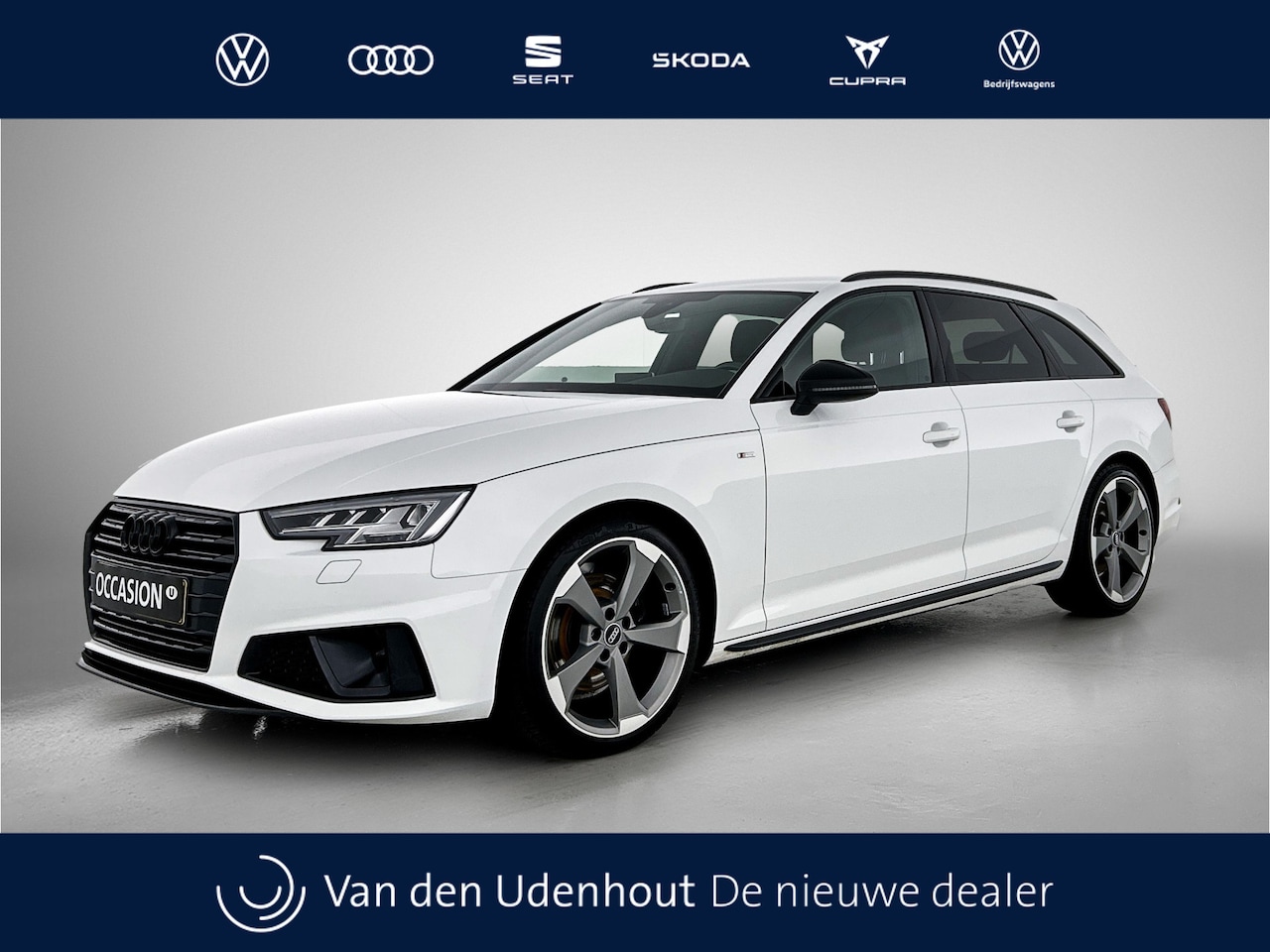 Audi A4 Avant - 40 TFSI 190pk Sport S Line Black Edition S-Tronic / Navigatie / Leder / Elek. Achterklep - AutoWereld.nl