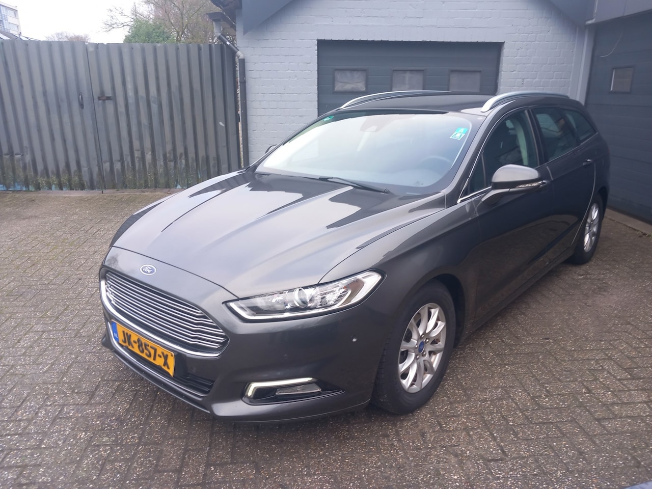Ford Mondeo Wagon - 1.5 TDCi Titanium 1.5 TDCi Titanium,Climate control,Navi,Cruise control,Isofix,Parking system,Trekhaak - AutoWereld.nl