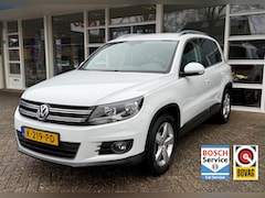 Volkswagen Tiguan - 1.4 TSI Sport&Style Navi, Climat, Bluetooth, Pdc, Trekhaak