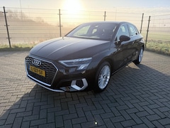 Audi A3 Sportback - 30 TFSI Business edition | 1ste Eigenaar | Sportstoelen | Carplay | PDC