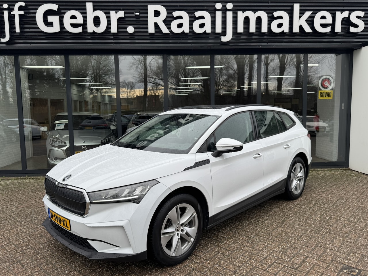 Skoda Enyaq iV - 60 *Panoramadak*92%SOH* - AutoWereld.nl