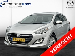 Hyundai i30 - 1.6 GDi Comfort Automaat / Navi / Camera / NL-auto