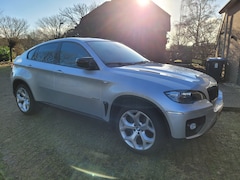 BMW X6 - 5.0i M uitvoering dubbele turbo