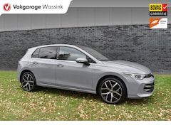 Volkswagen Golf - 1.5 eTSI Edition 50 Pano/Trekhaak/navi/ harman kardon/head-up/Automaat