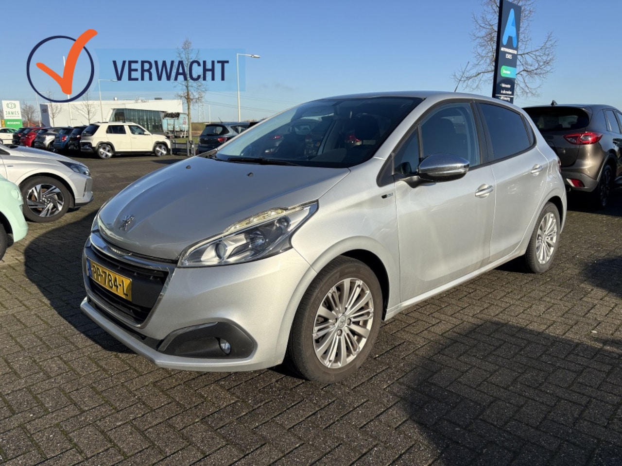 Peugeot 208 - 1.2 PureTech Allure 1.2 PureTech Allure - AutoWereld.nl