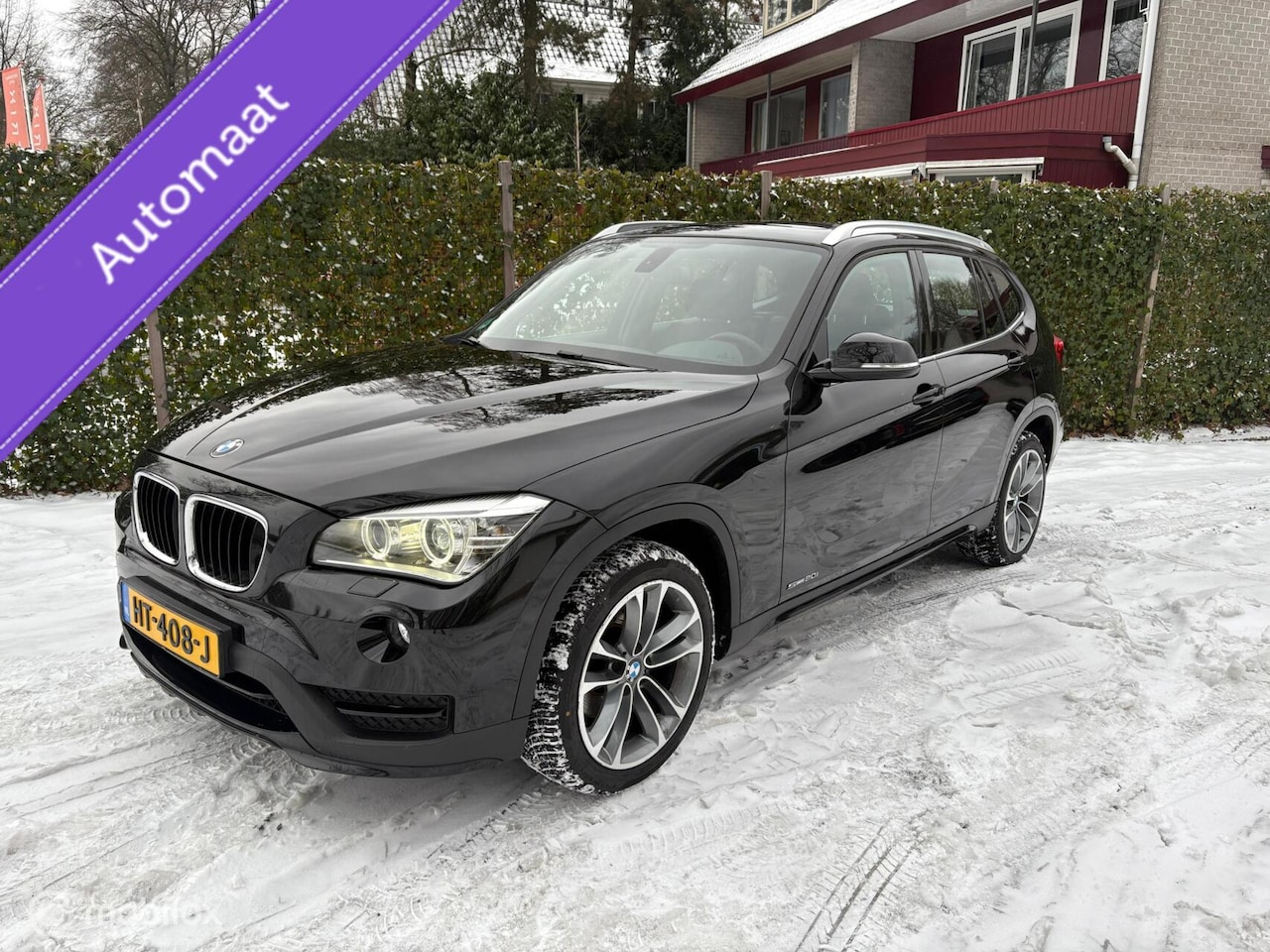 BMW X1 - sDrive20i High Executive | PANO | 129.000KM | XENON | - AutoWereld.nl