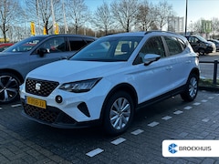 SEAT Arona - 1.0 TSI Style | All-seasons | Lichtmetalen velgen 16" | Parkeersensor achter | Radio