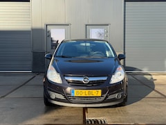 Opel Corsa - 1.2-16V '111' Edition Automaat Clima Cruise Navi 17”