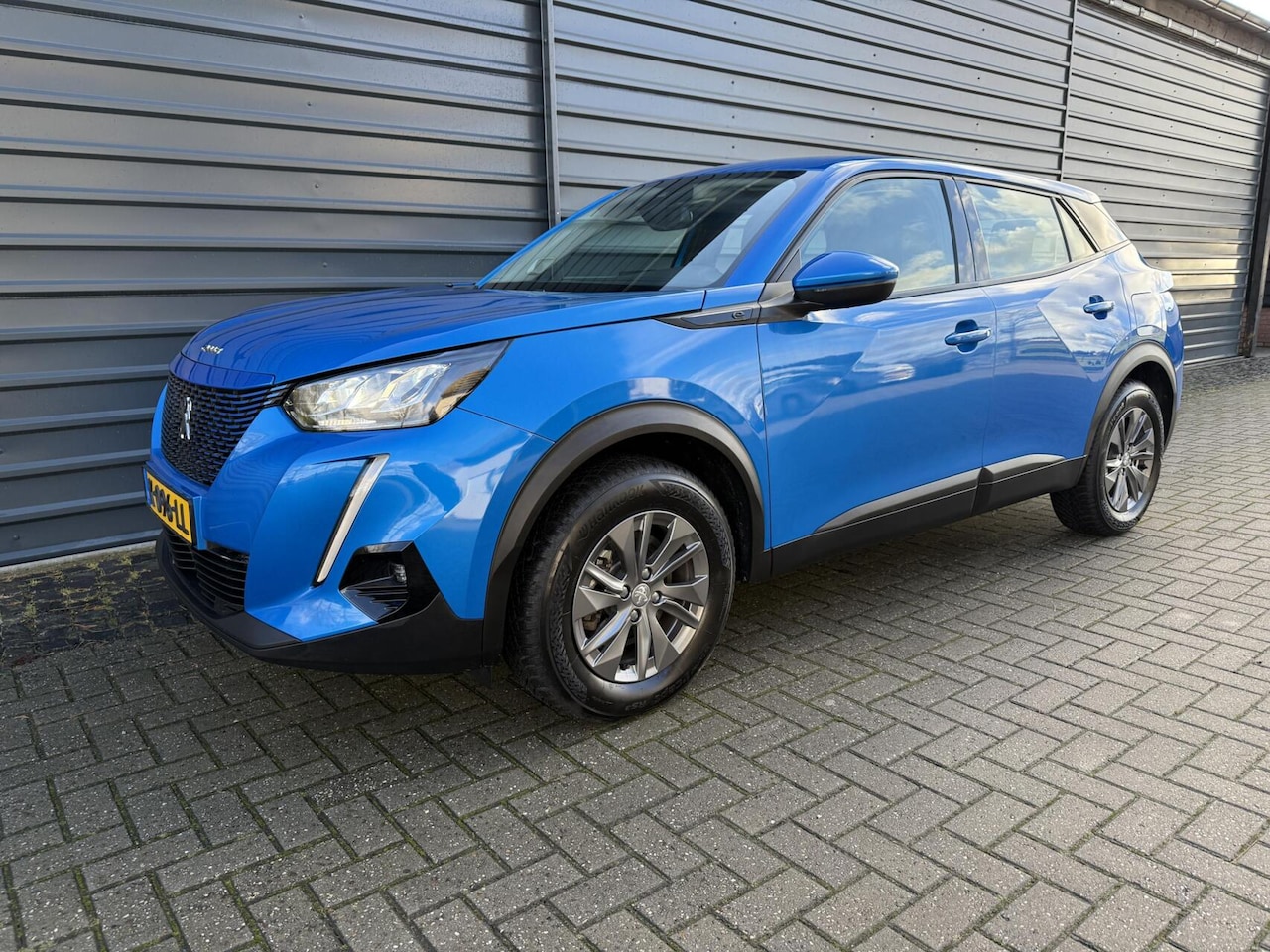 Peugeot e-2008 - EV 50 kWh SOH 92%.Autom.Clima.Cruise.Navi.Led - AutoWereld.nl