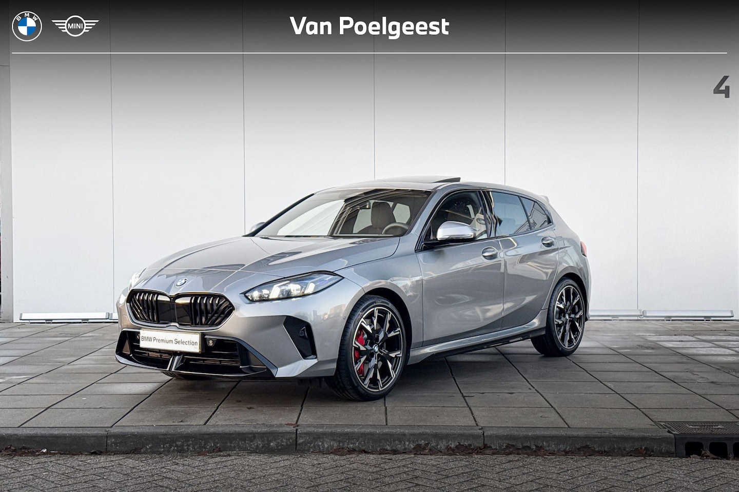 BMW 1-serie - 120 M Sport Design Edition Stuurwielrand / 19 inch / Glazen dak - AutoWereld.nl