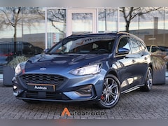 Ford Focus Wagon - 1.0 ST-Line 155pk | Dodehoek | ACC | Climate | Virtual | Trekhaak | Camera | LED | Navigat