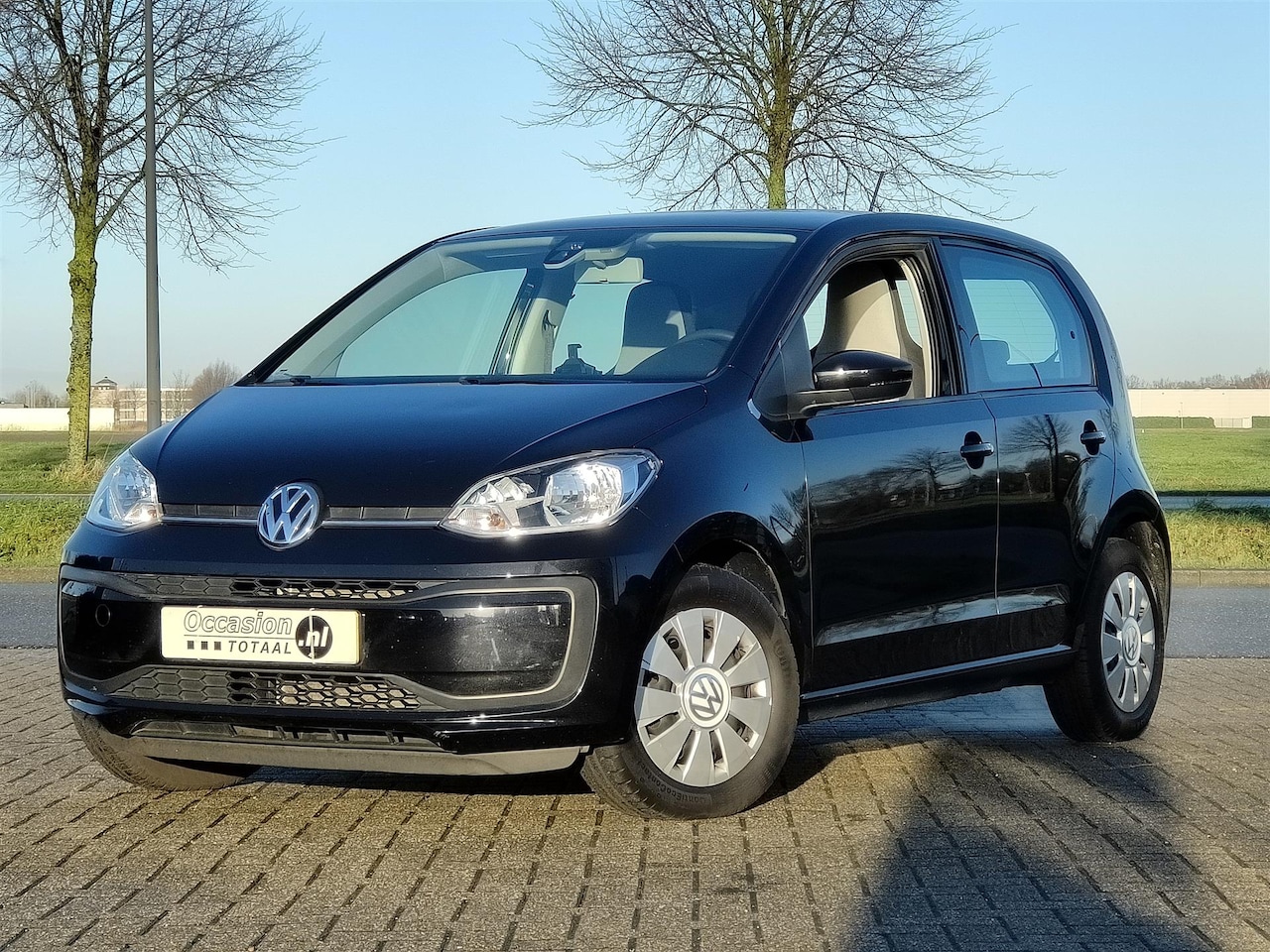 Volkswagen Up! - 1.0 BMT move up! 1.0 BMT move up! - AutoWereld.nl