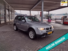 BMW X3 - 2.0i Business Line MOOIE AUTO BEL 0619590613 HOGEN IN STAP APK 28-10-2026